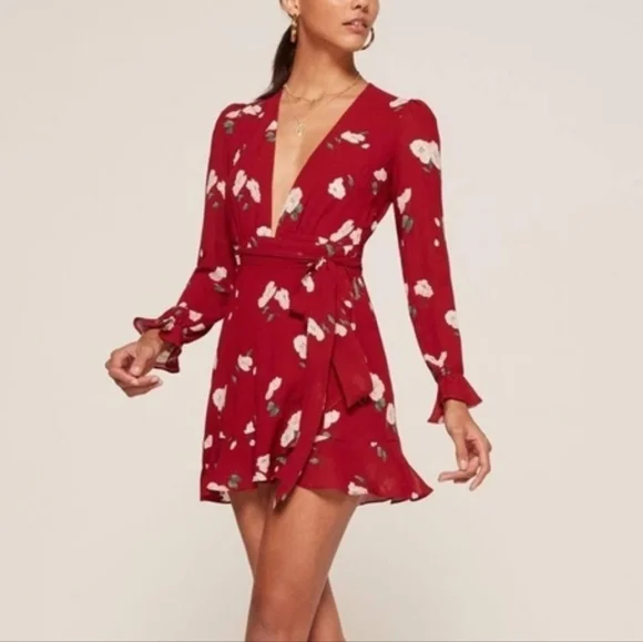 Reformation Whitby dress - Picture 2 of 4